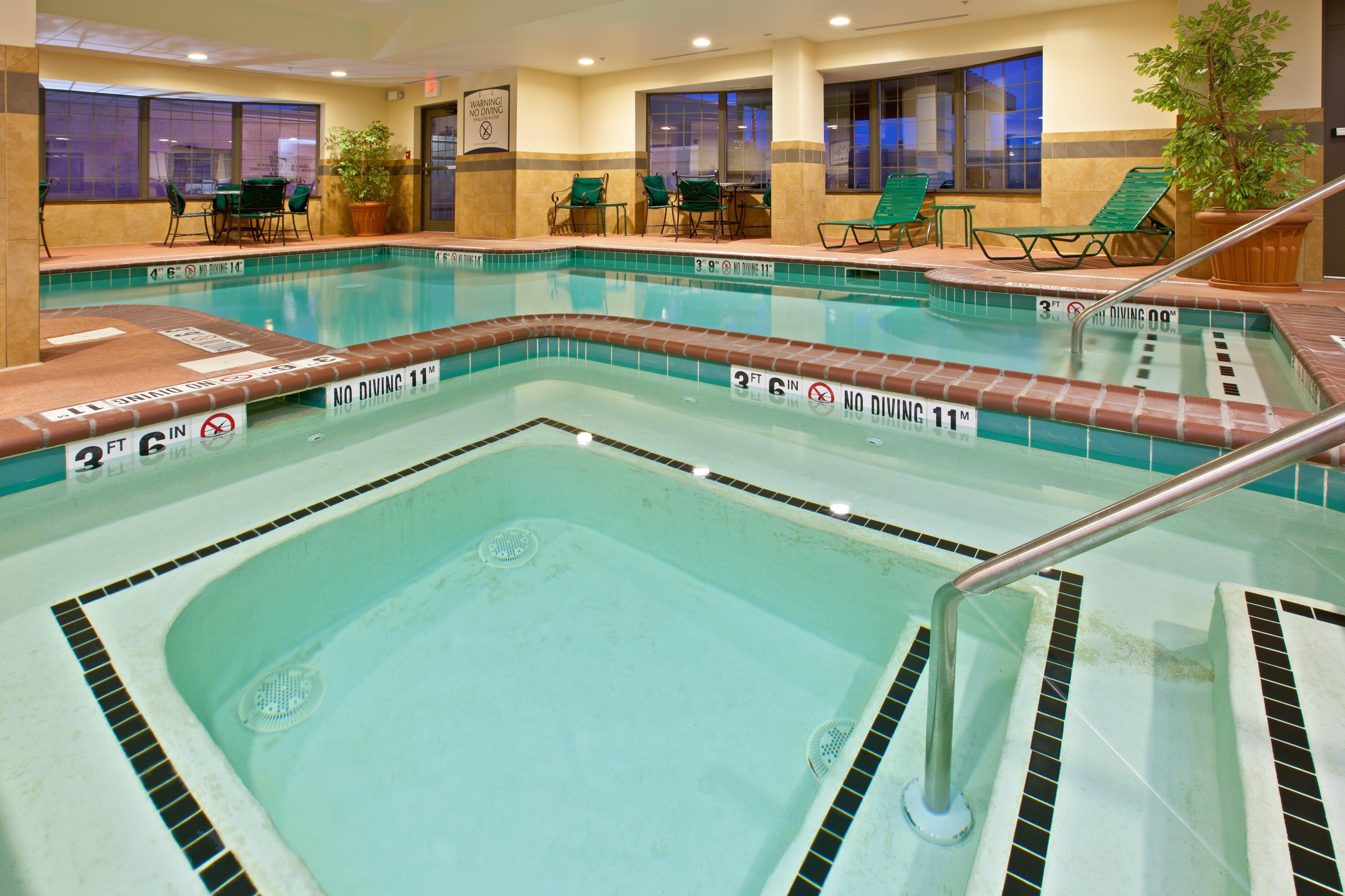 Staybridge Suites Indianapolis Downtown-Convention Center By Ihg Exterior foto
