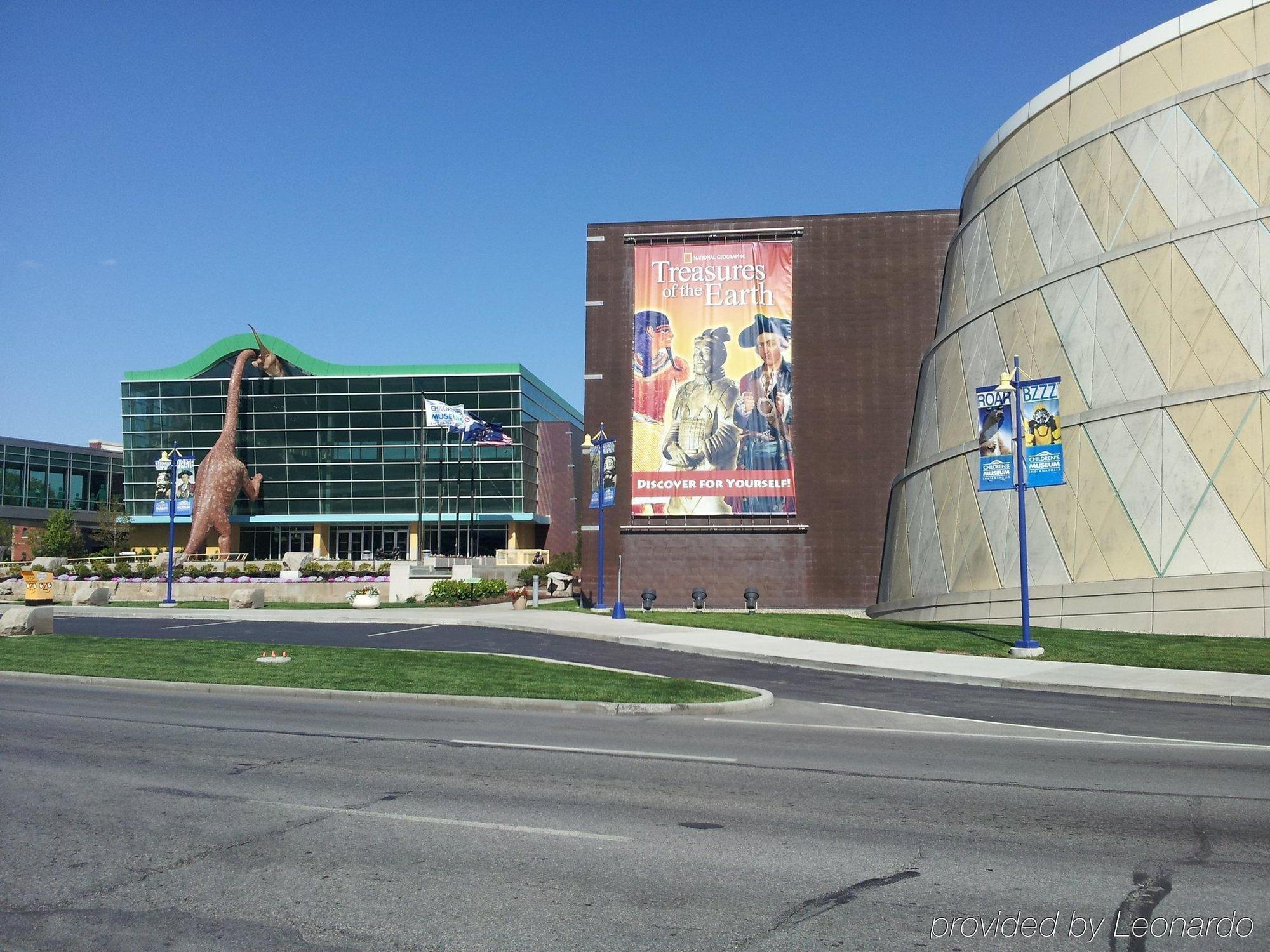 Staybridge Suites Indianapolis Downtown-Convention Center By Ihg Exterior foto